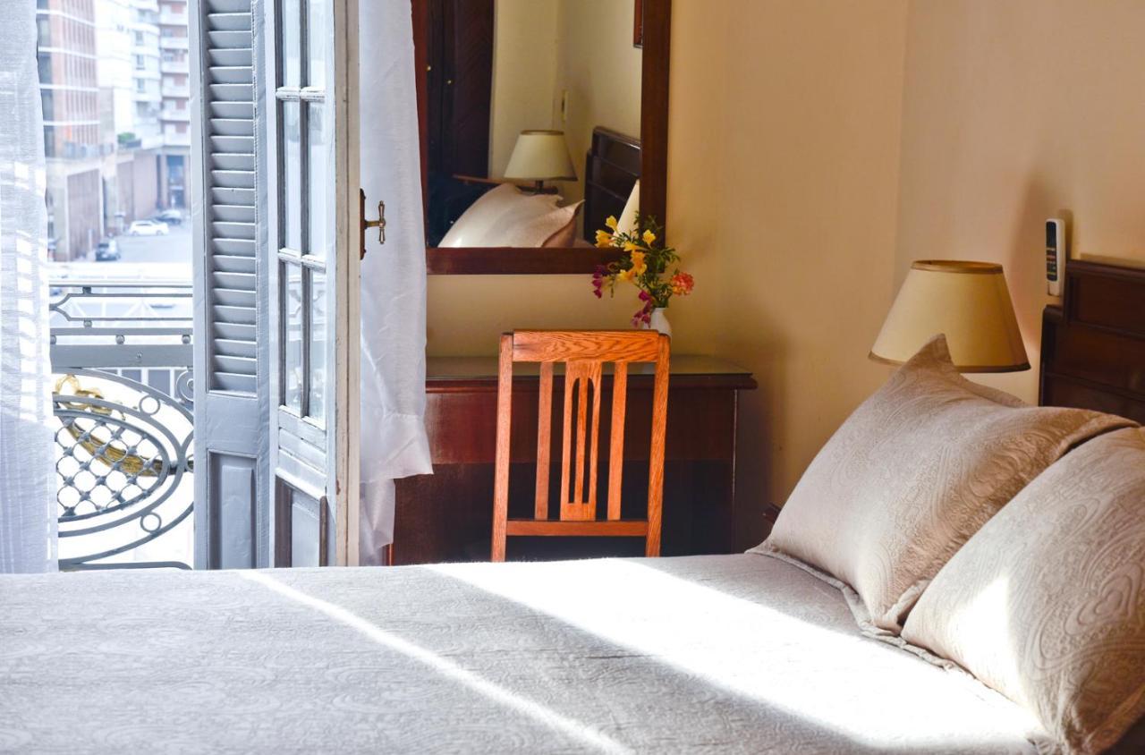 होटल Hotel Palacio Montevideo